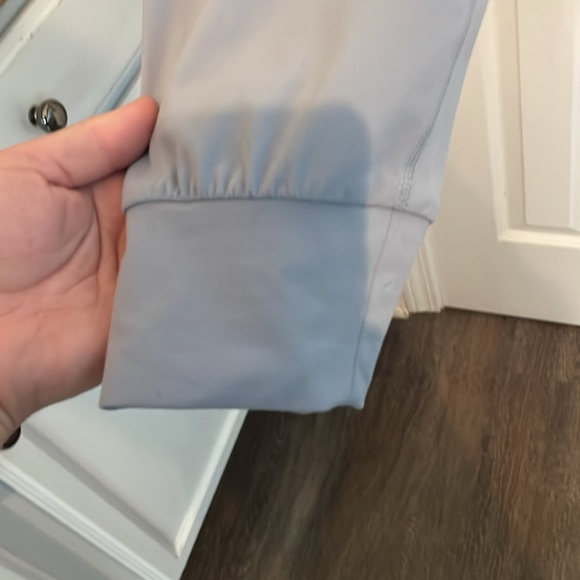 Athletica salutation jogger size small light grey blue super soft - Picture 3 of 11